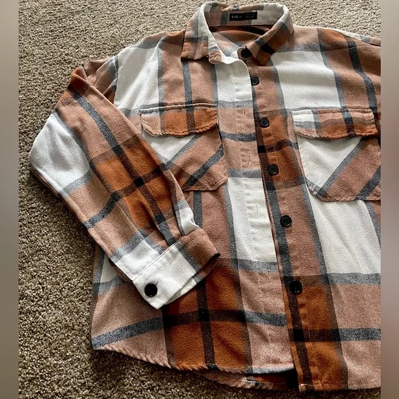 Flannel Button Up - Picture 3 of 6